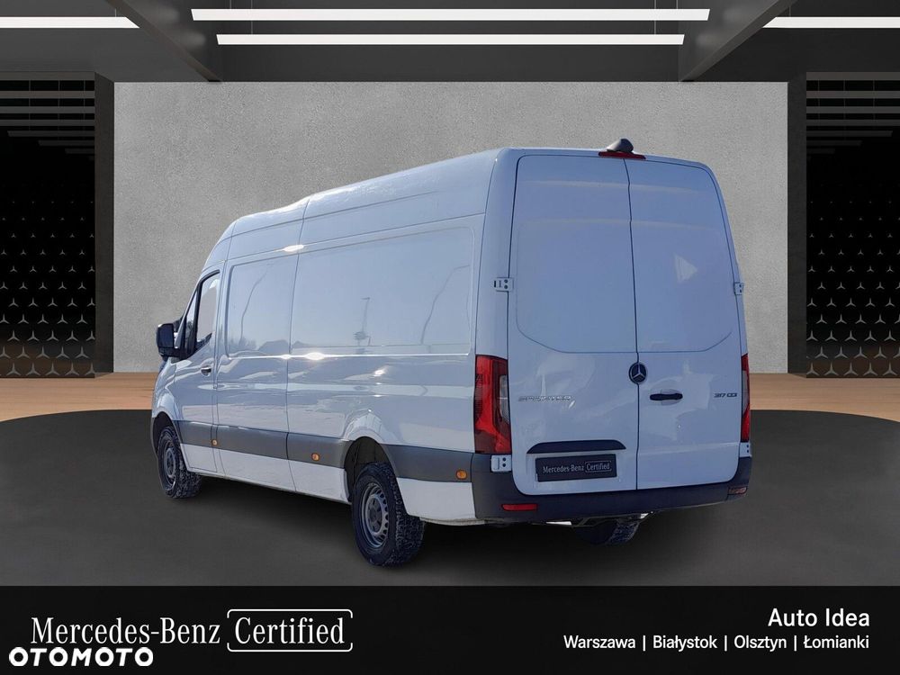 Mercedes-Benz Sprinter - 3