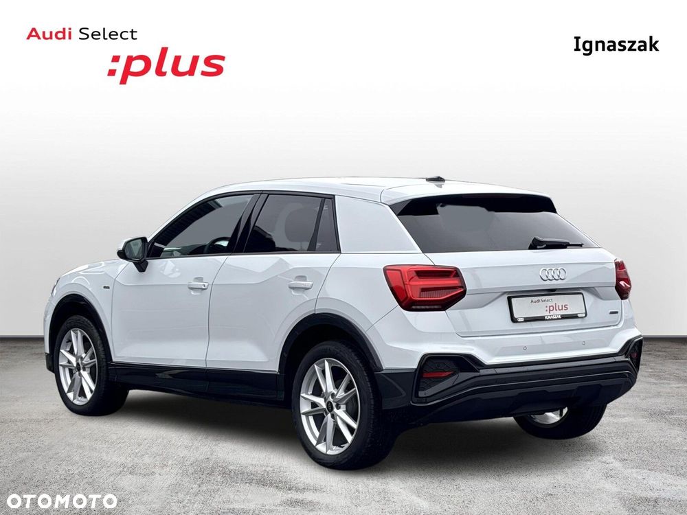 Audi Q2 40 TFSI Quattro S tronic - 4