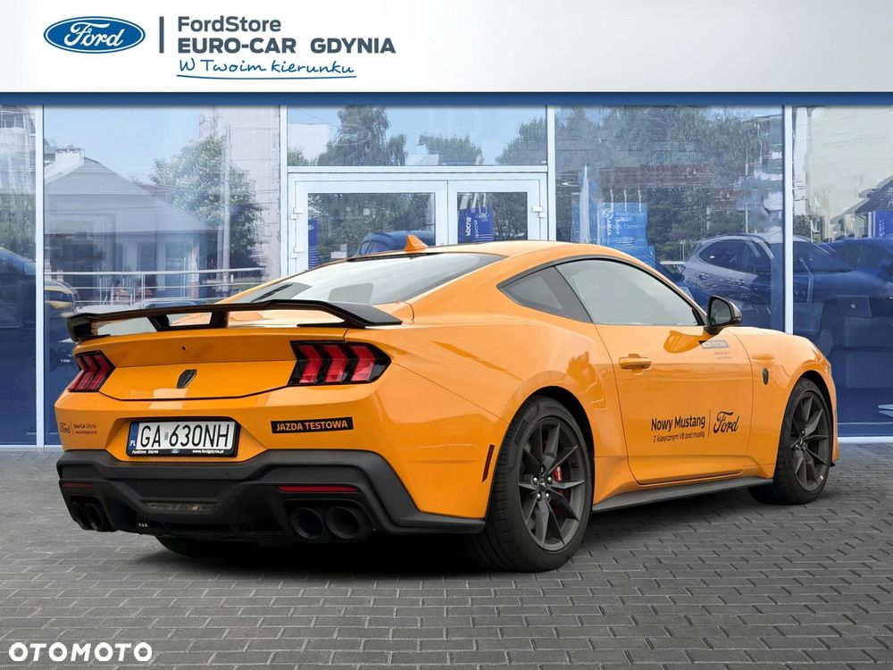 Ford Mustang 5.0 Ti-VCT V8 Dark Horse - 8