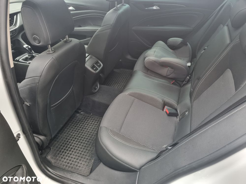 Opel Insignia 2.0 CDTI Cosmo S&S - 6