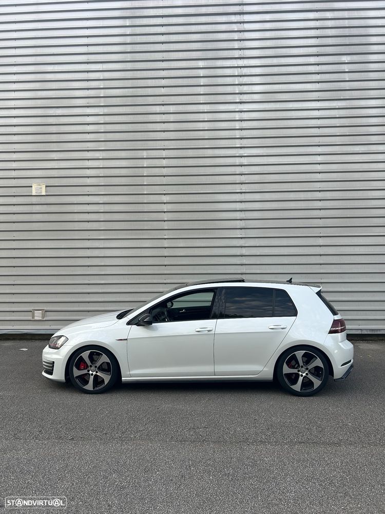 VW Golf 2.0 TSi GTi DSG Performance - 9