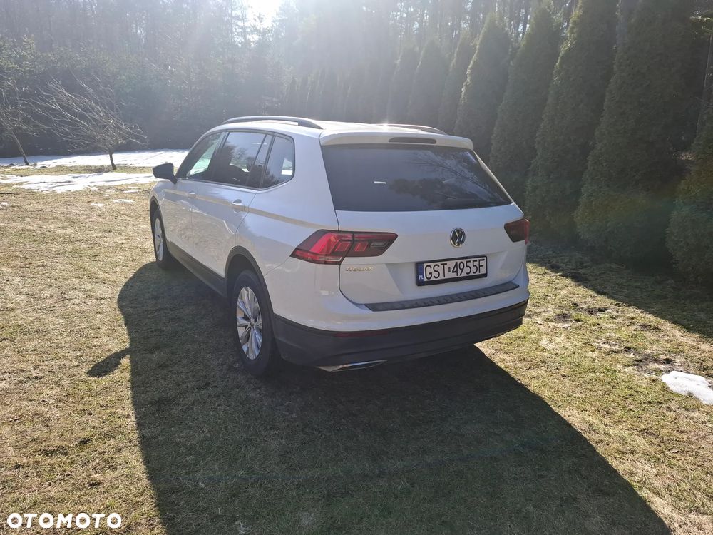 Volkswagen Tiguan - 8