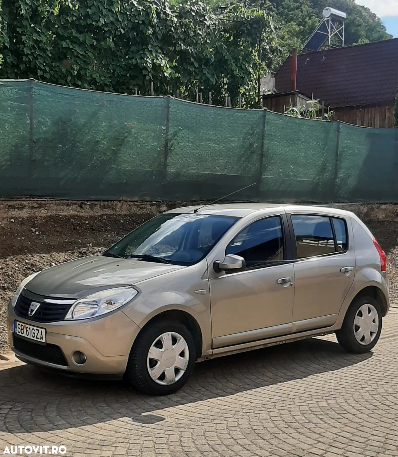 Dacia Sandero 1.4 MPI Laureate - 2