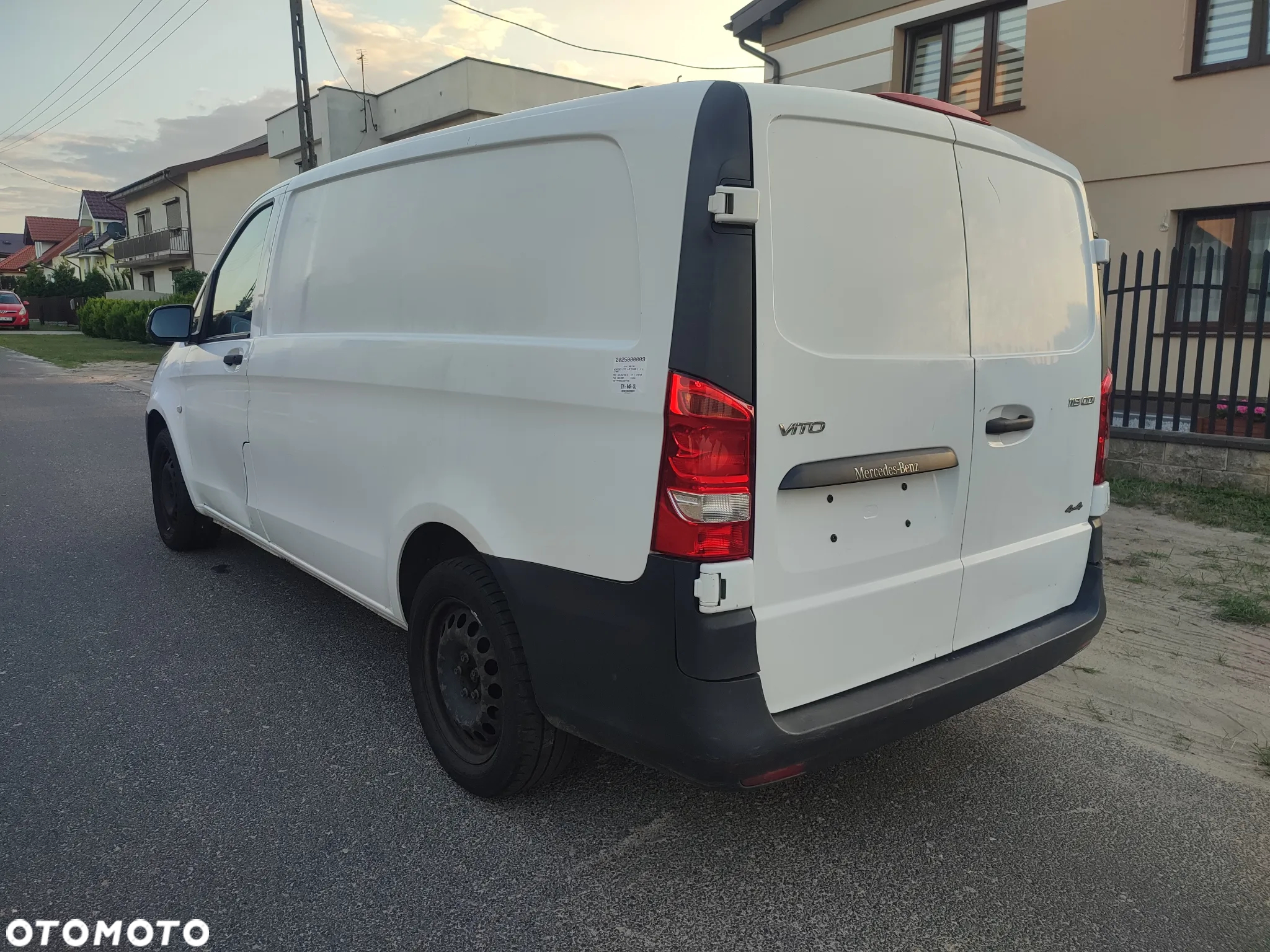 Mercedes-Benz Vito 119cdi 4x4 Automat - 17