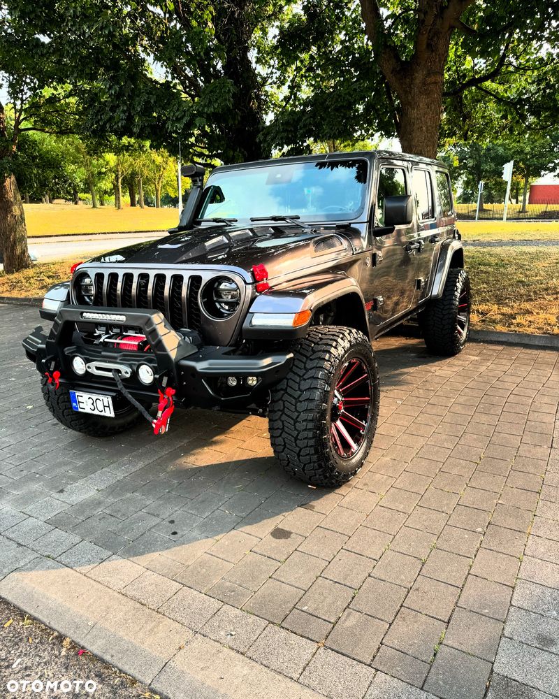 Jeep Wrangler - 8