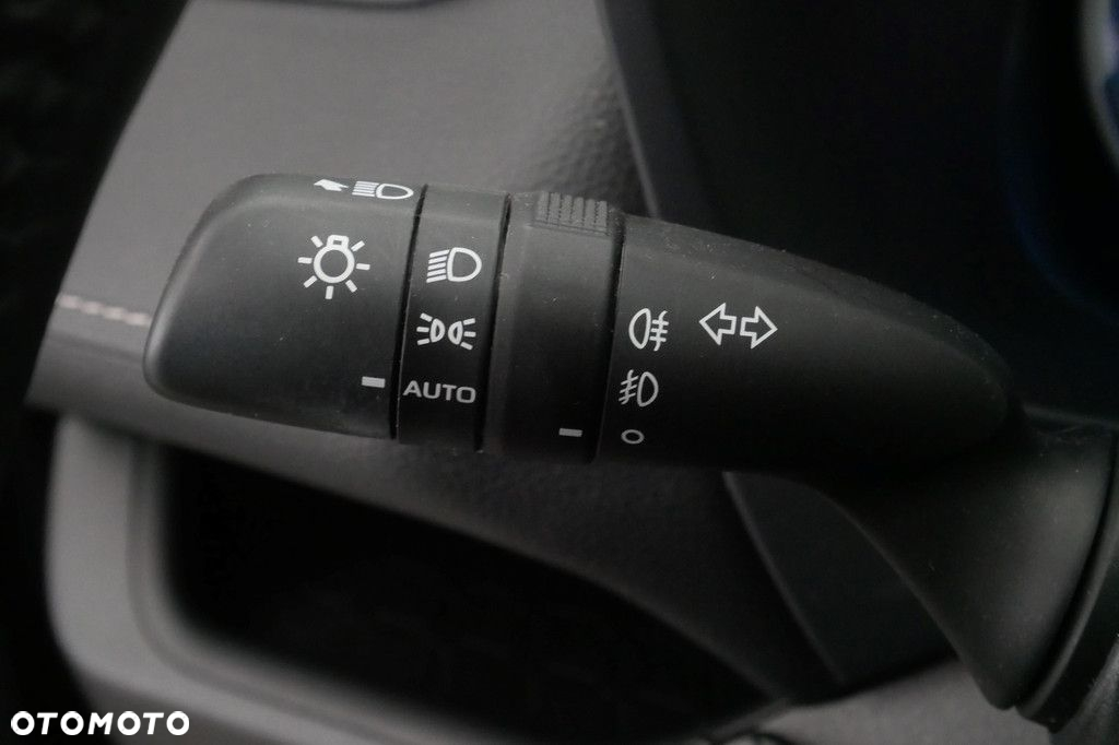 Toyota RAV4 - 28