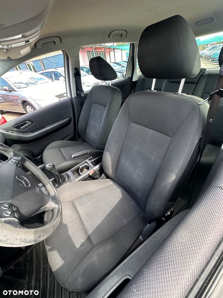 Mercedes-Benz Klasa A 160 BlueEFFICIENCY Elegance - 14