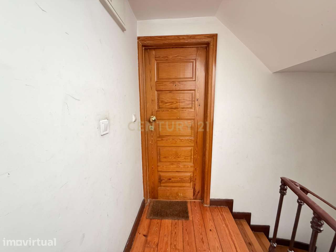 Apartamento T1 no coração de Lisboa | Rua de Santa Bárbara - Grande imagem: 2/17