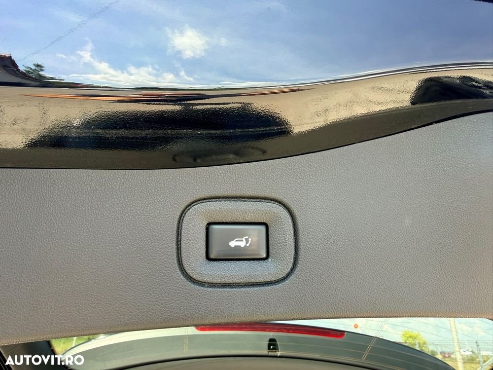 Renault Koleos BLUE dCi X-Tronic 4WD Initiale Paris - 10