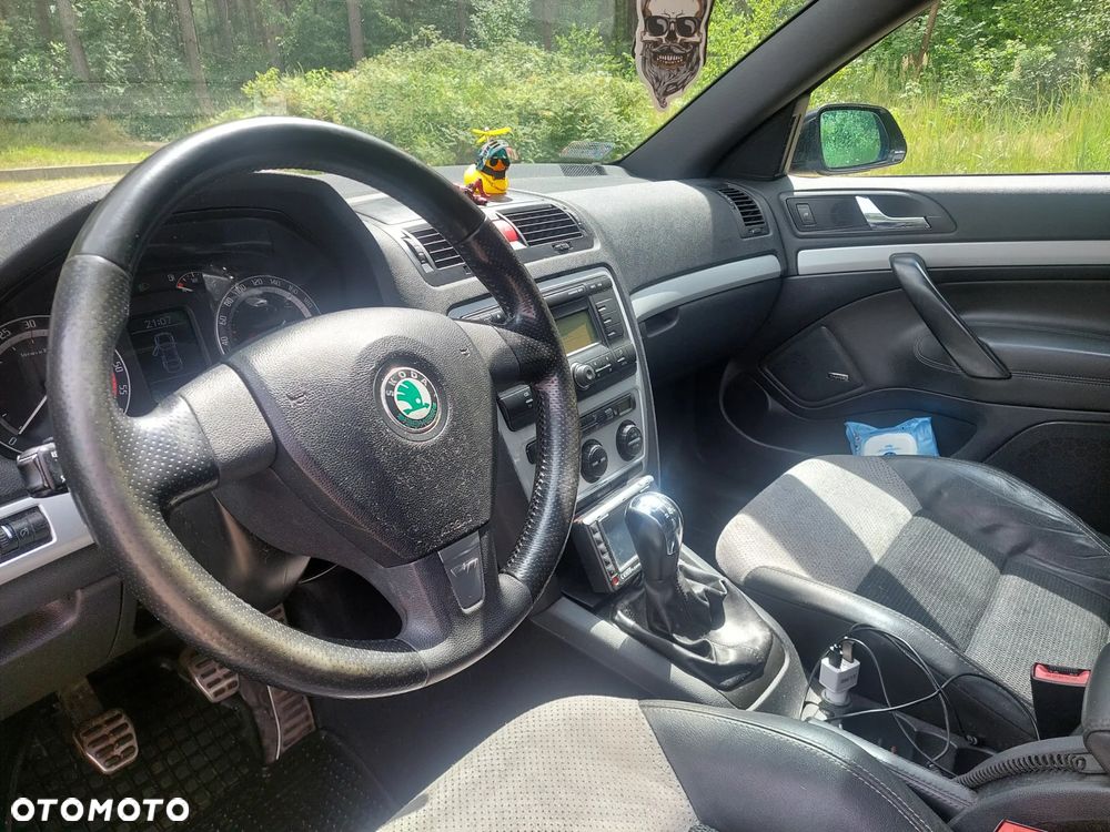 Skoda Octavia 2.0 TDI RS - 3