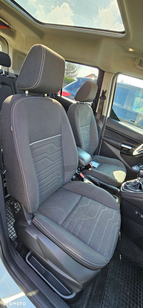 Ford Tourneo Connect 1.6 TDCi Titanium - 15