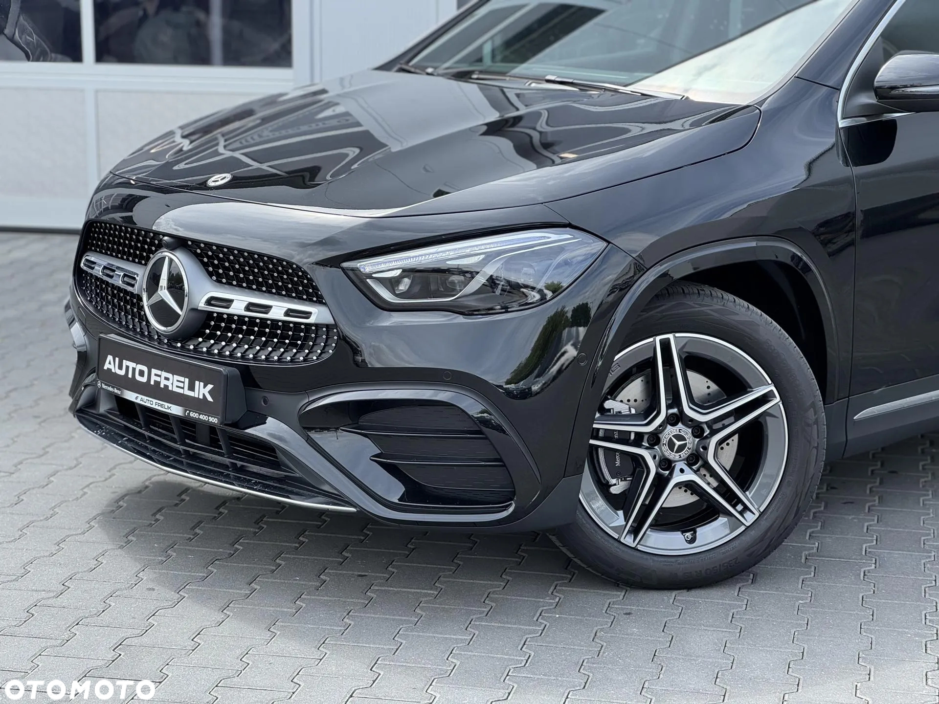 Mercedes-Benz GLA 220 4Matic 8G-DCT AMG Line Advanced Plus - 3
