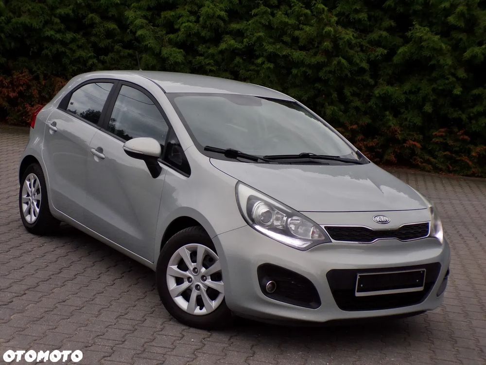 Kia Rio 1.1 CRDI Attract - 13