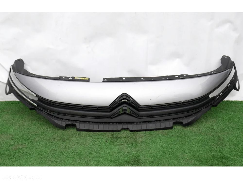 CITROEN BERLINGO IV 4 GRILL ATRAPA ZDERZAKA  WSPORNIK CHROM Oryginał - 1
