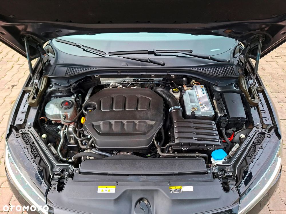 Skoda Superb 2.0 TSI DSG Sportline - 19