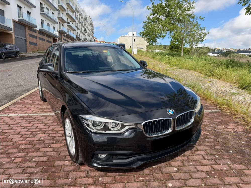 BMW 330 e iPerformance Line Luxury - 5