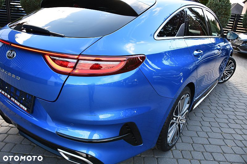 Kia ProCeed 2021