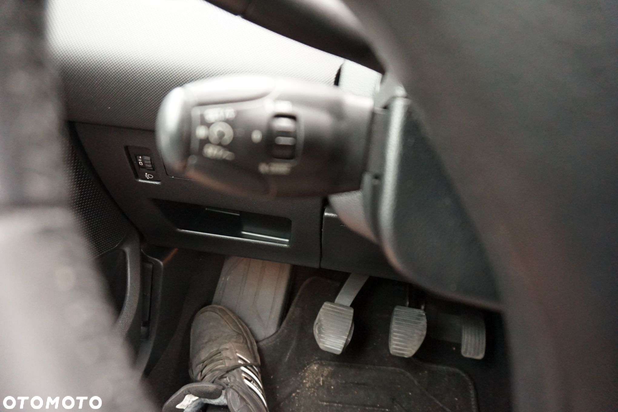 PRZEŁĄCZNIK ZESPOLONY TAŚMA AIRBAG 308 I T7 SW 96652990XT PEUGEOT 2007-2011 - 3
