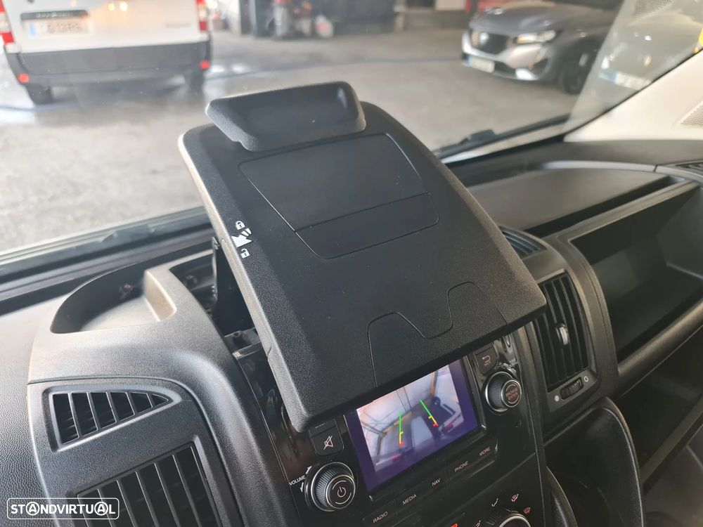Citroën JUMPER 2.2 HDI L2H2 •2022 •GPS •CAMERA •c/IVA dedutível - 29