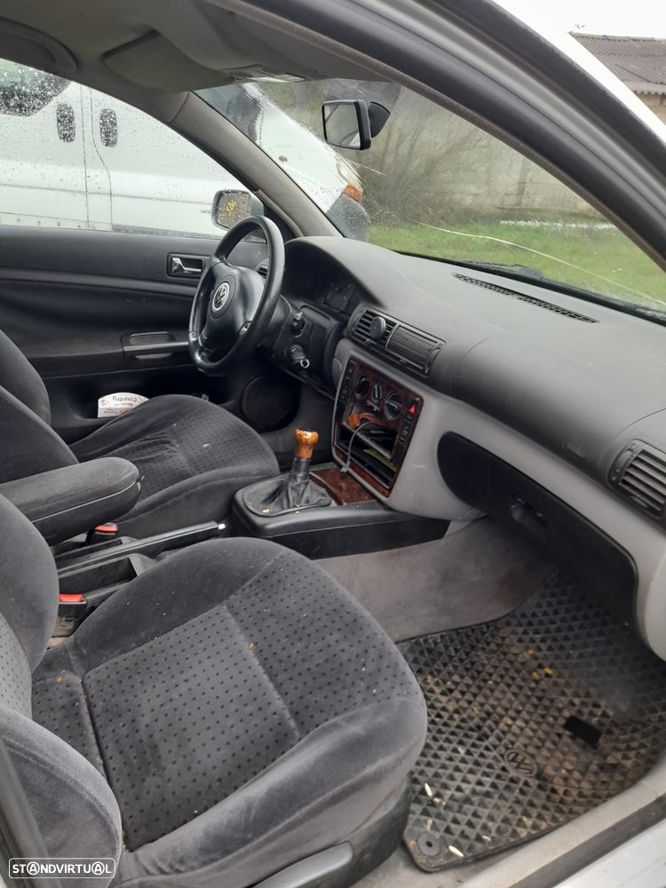 VW Passat Variant 1.9 CL TDI - 5