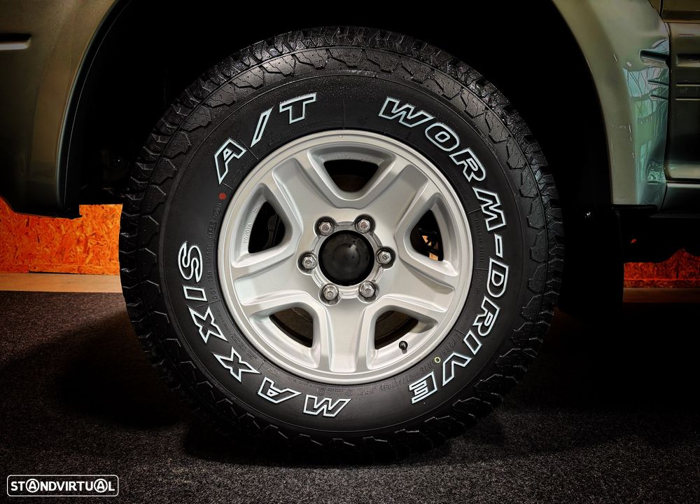 Toyota Land Cruiser 3.0 TD Pack 2 - 35