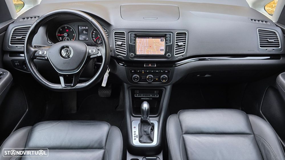 VW Sharan 2.0 TDI Highline DSG - 12