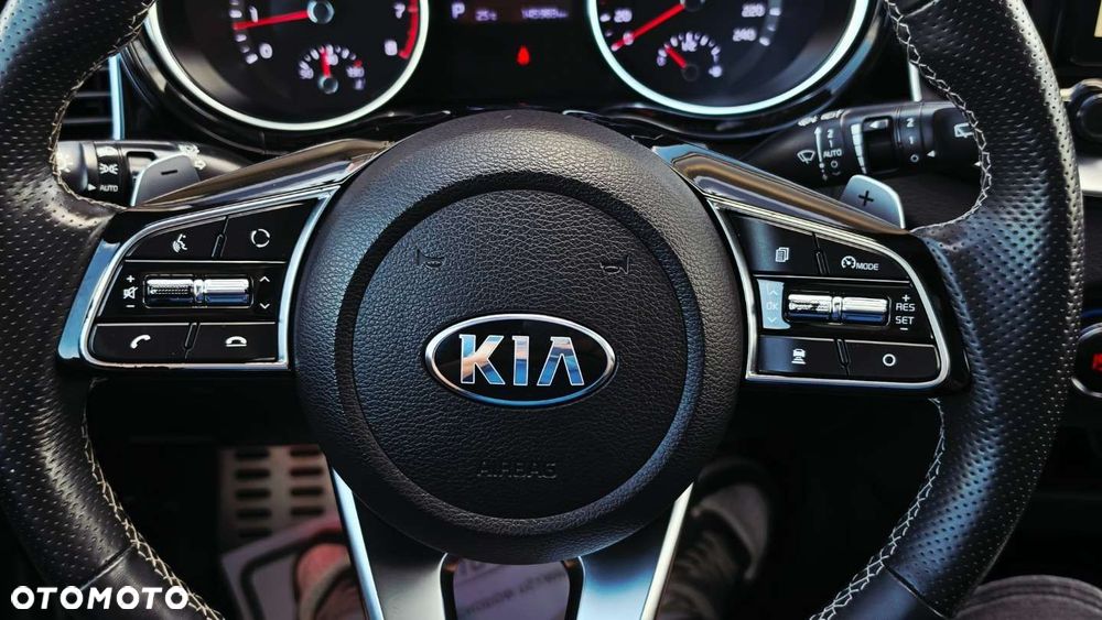 Kia ProCeed 1.4 T-GDI GT Line DCT - 19
