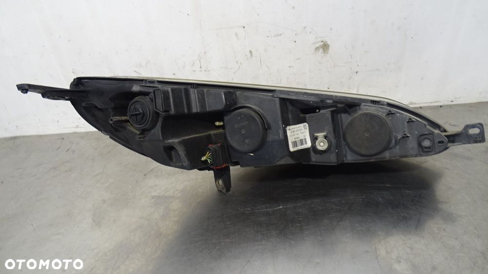 LAMPA LEWA PRZEDNIA PEUGEOT 407 2.0  0301213203 - 4
