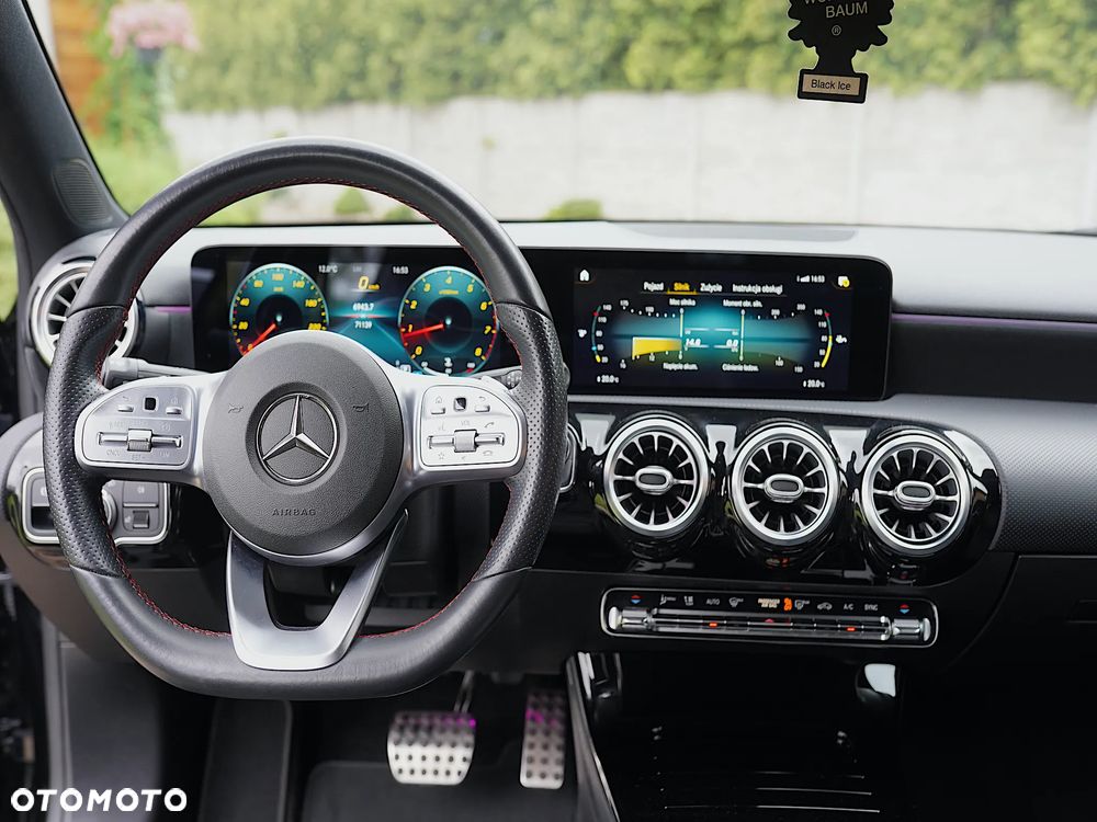 Mercedes-Benz Klasa A 200 AMG Line 7G-DCT - 30