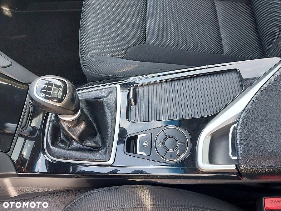 Hyundai i40 2.0 Premium - 22