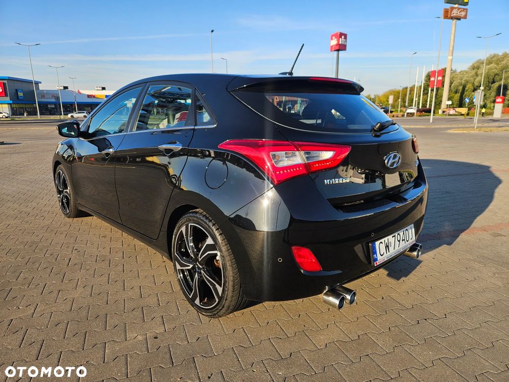 Hyundai i30 blue 1.6 GDI YES Gold - 8