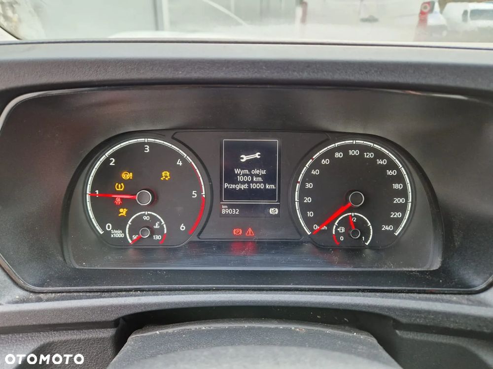 Volkswagen Caddy - 8