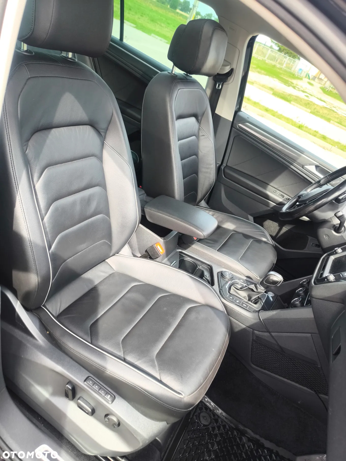 Volkswagen Tiguan 2.0 TDI SCR 4MOTION (BlueMotion Techn.) DSG Highline - 24