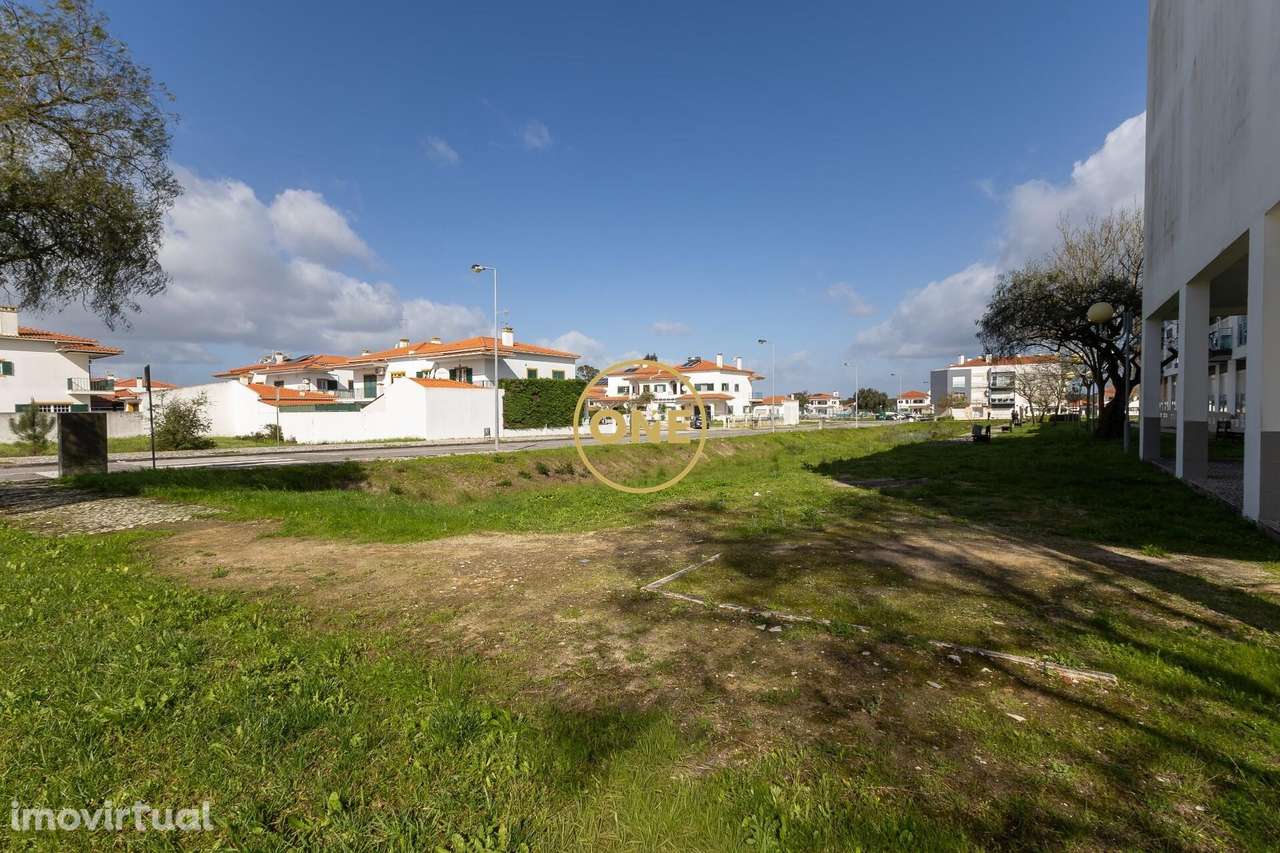 Lote de Terreno para Construção de Prédio com 8 fracções em Pegões, Mo - Grande imagem: 4/6