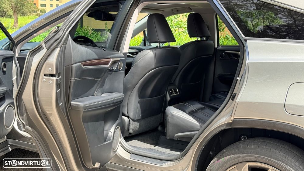 Lexus RX 450h L Luxury - 29