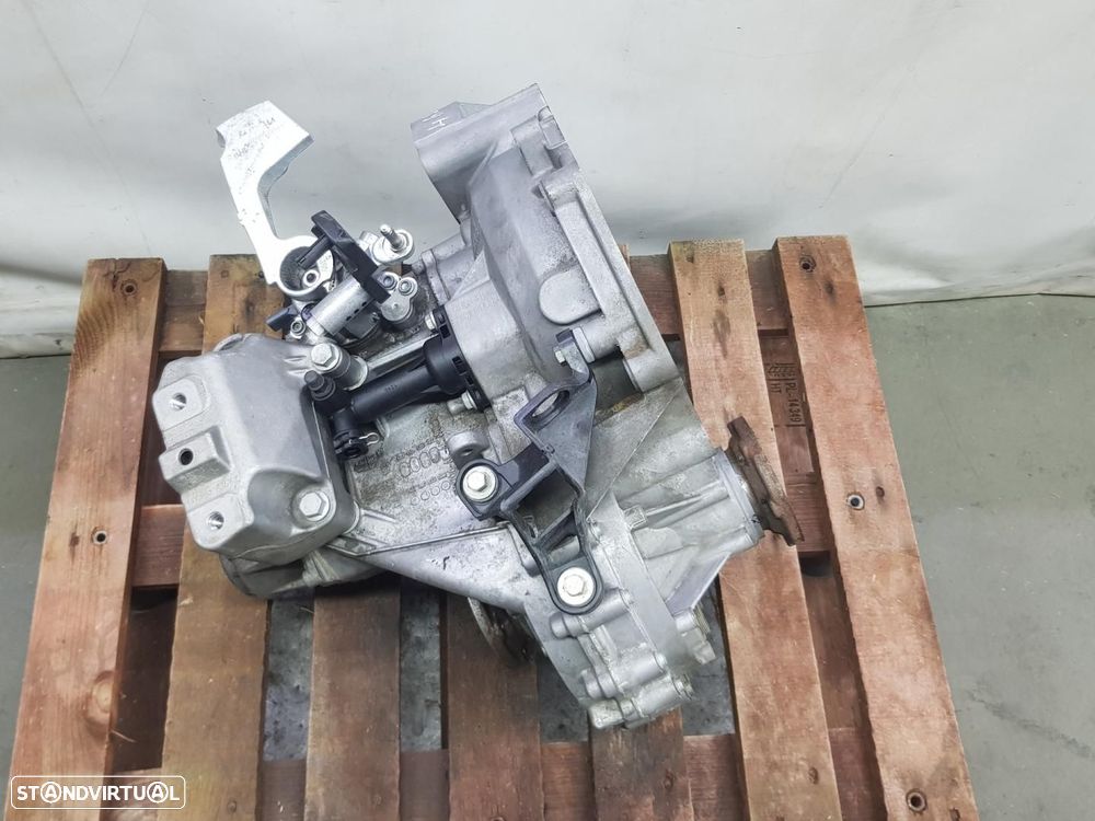 CAIXA DE VELOCIDADES VOLKSWAGEN GOLF VII VARIANT BA5 REF. RGN - 1