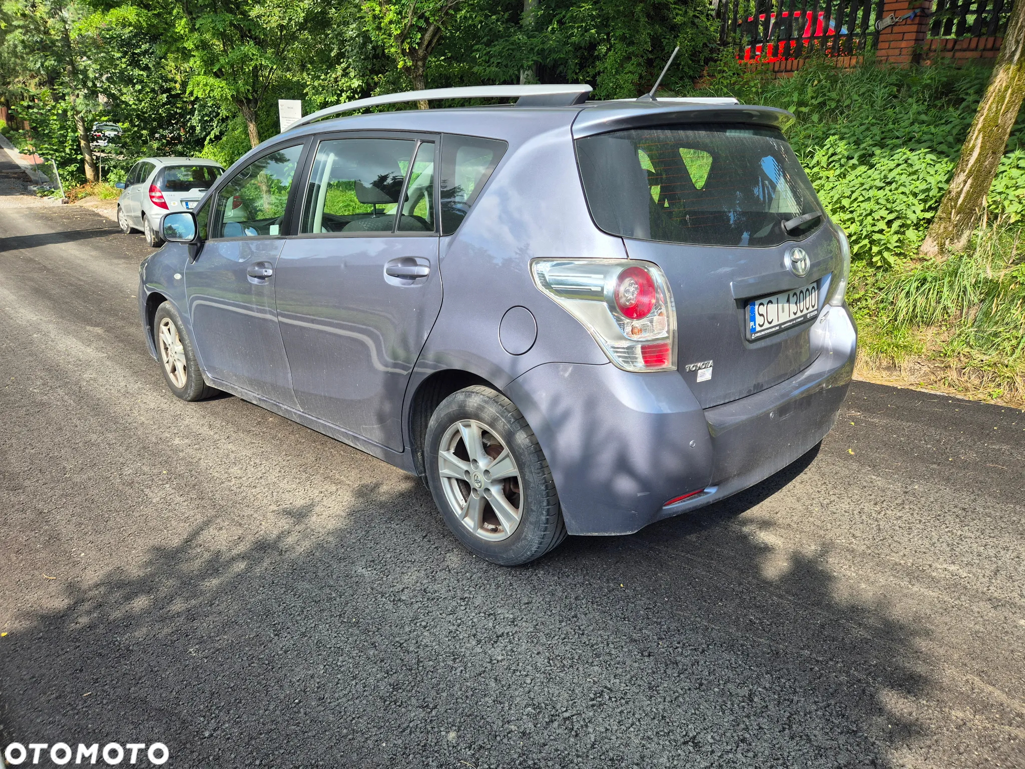 Toyota Verso 2.0 D-4D Sol plus - 3