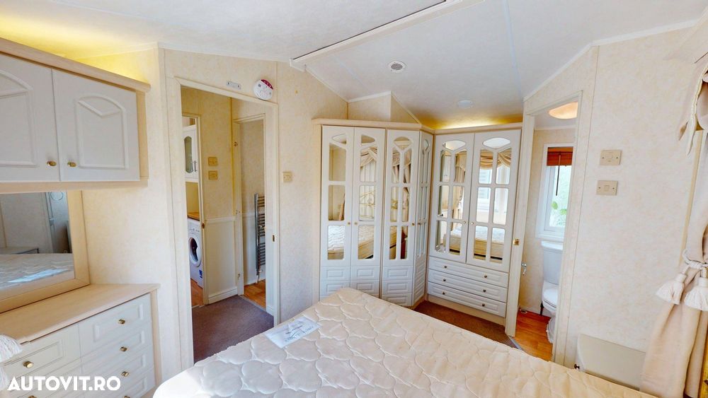 Alta Casă mobilă 4 ANOTIMPURI Willerby Vogue nr. 177 | Tâmplărie PVC și încălzire centrală cu calorifere | 12 x 4 m | 3 dormitoare și 2 băi - 8