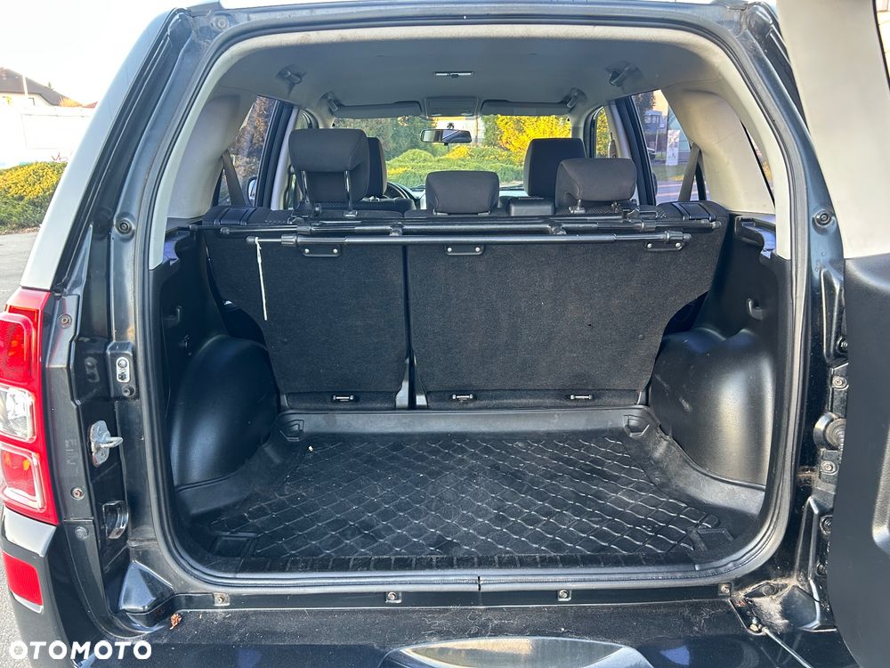 Suzuki Grand Vitara 2.0 - 10