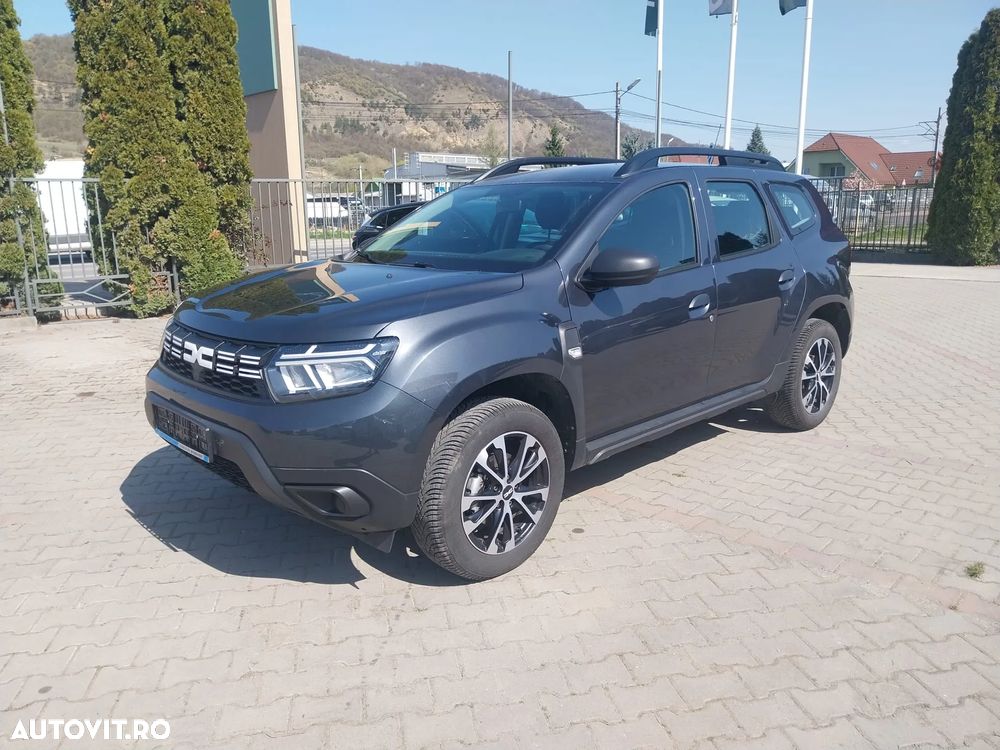 Dacia Duster TCe 90 Essential - 1