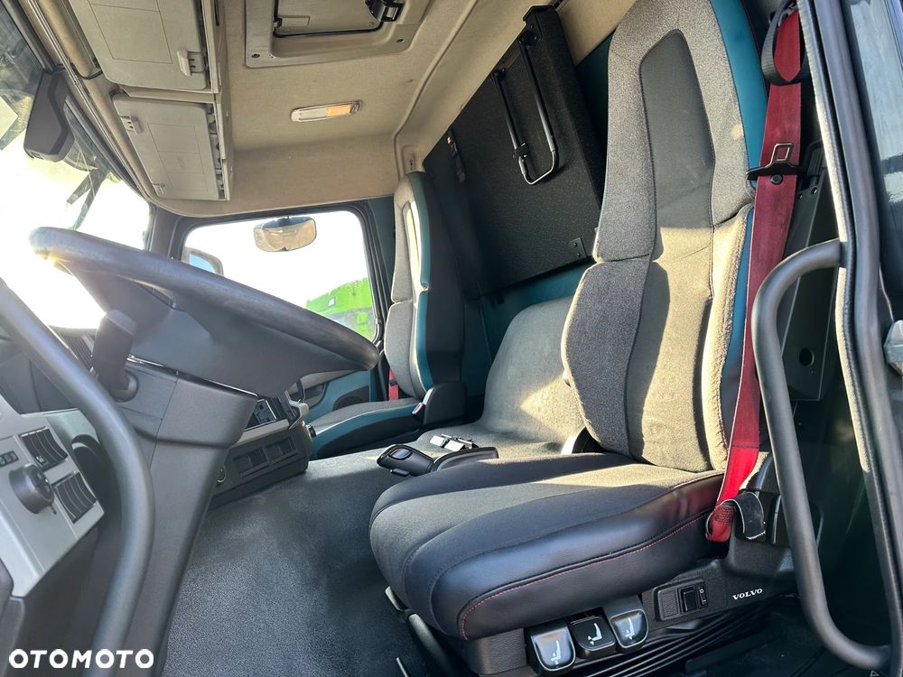 Volvo FM370 - 10