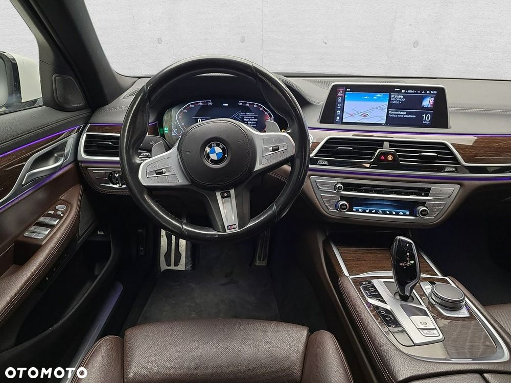 BMW Seria 7 - 10