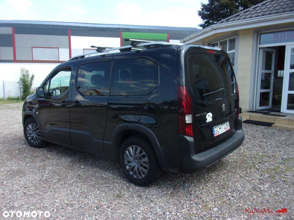 Peugeot Rifter - 13