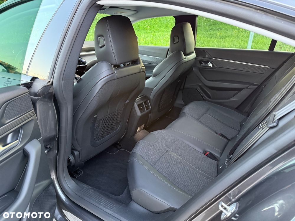 Peugeot 508 1.5 BlueHDi Allure Pack S&S EAT8 - 32