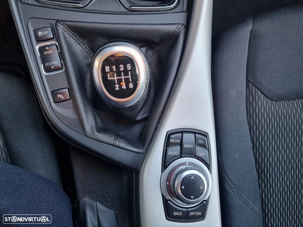 BMW 116 d EfficientDynamics Edition Advantage - 27