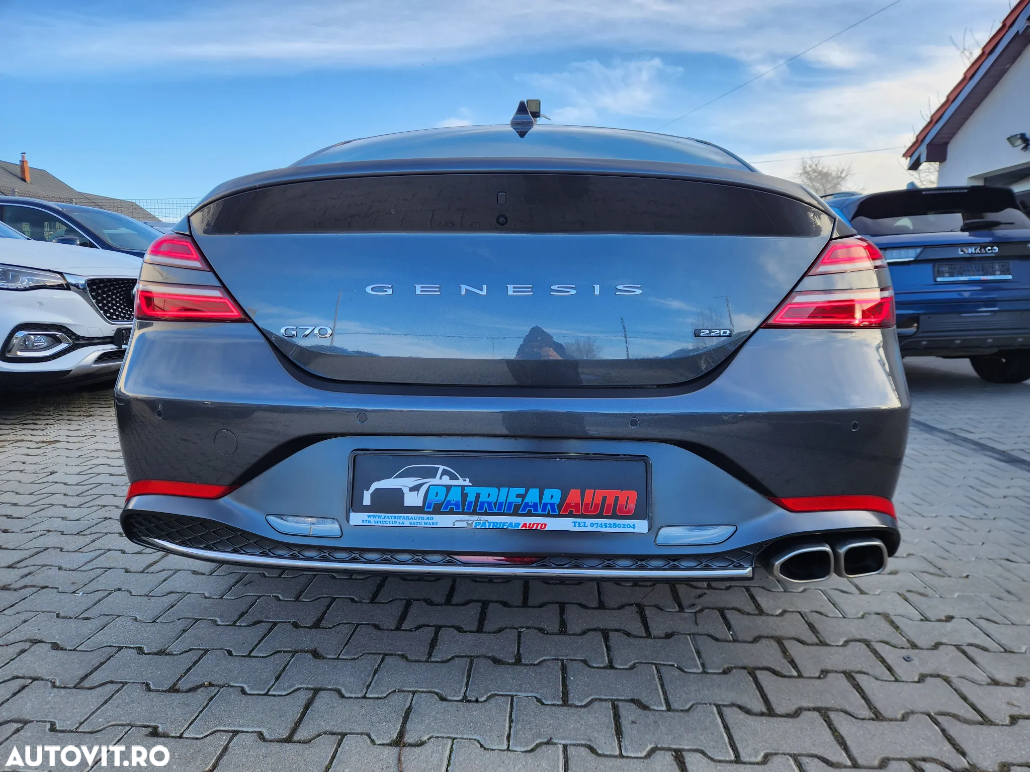 Genesis G70 - 22