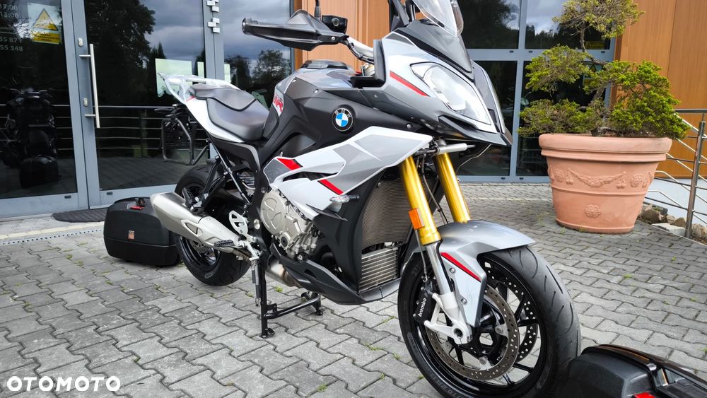 BMW XR - 14
