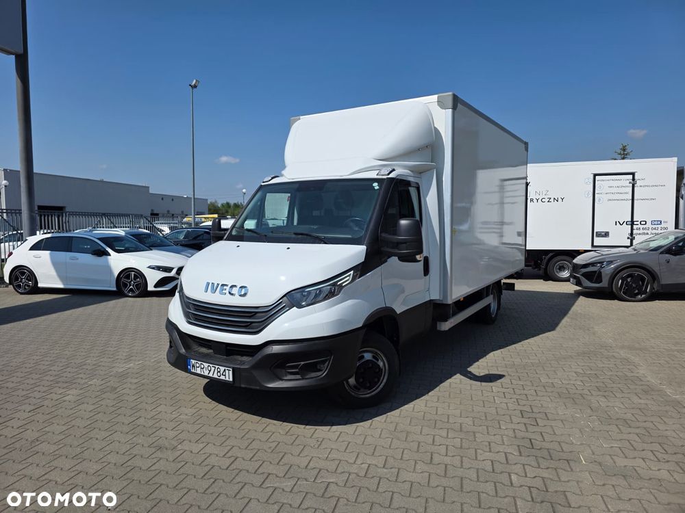 Iveco 50C18 Kontener 8EP Krajowy Ledy  Winda 1000 kg ! 4200x2200x2200 - 4