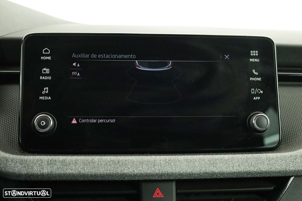 Skoda Kamiq 1.0 TSI DSG — fotografia 11