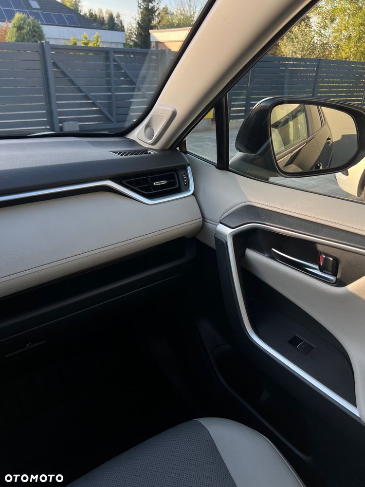 Toyota RAV4 2.5 Hybrid Executive 4x4 - 32
